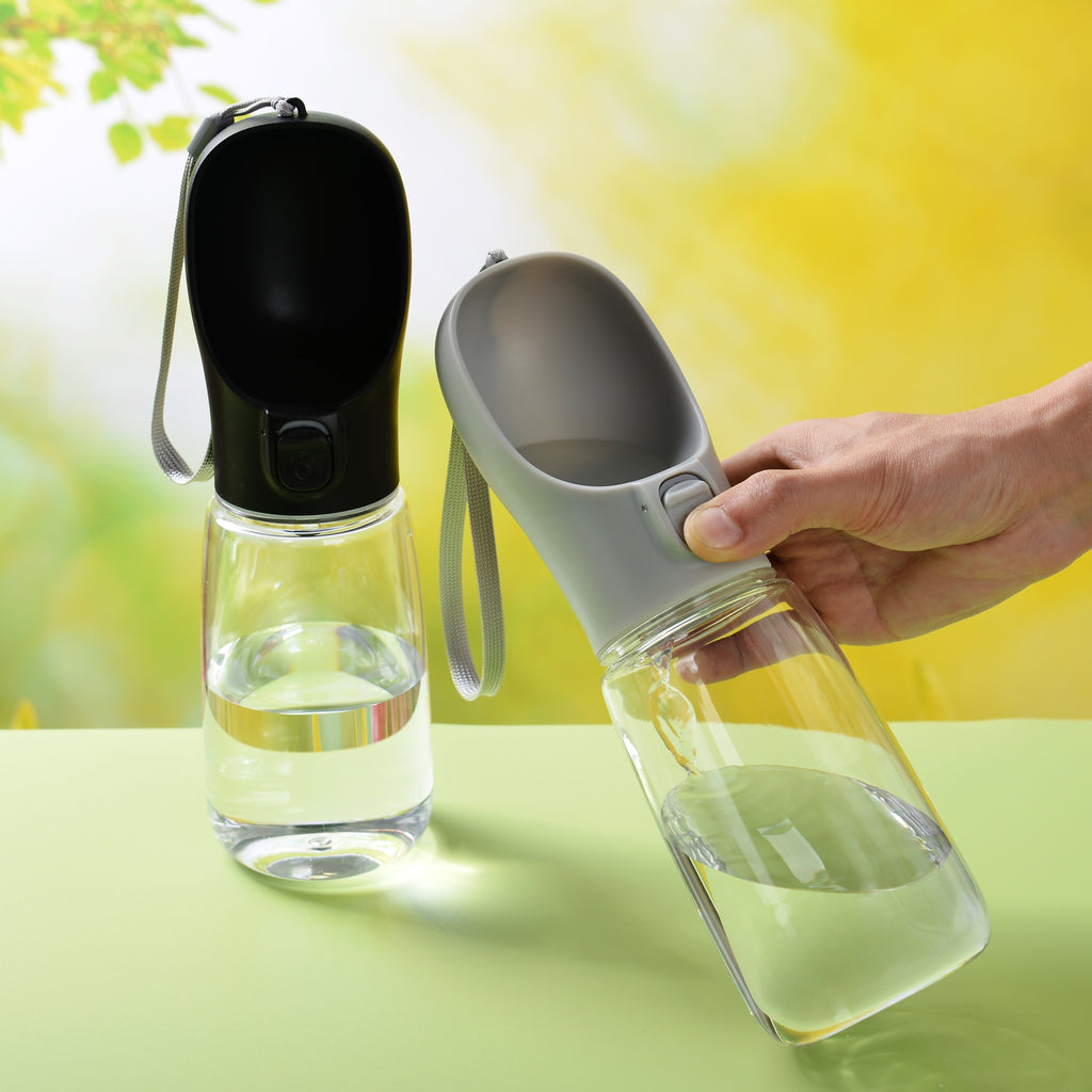 Portable Dog Water Bottle, Travel Cup for Dog Walking, Pet Water Dispenser and Feeder Accessories